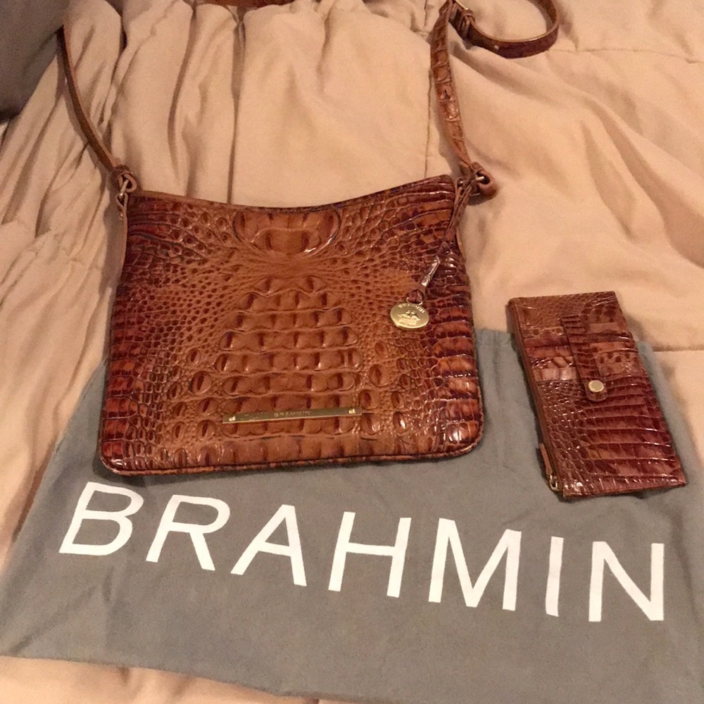 Used Brahmin crossbody with matching wallet